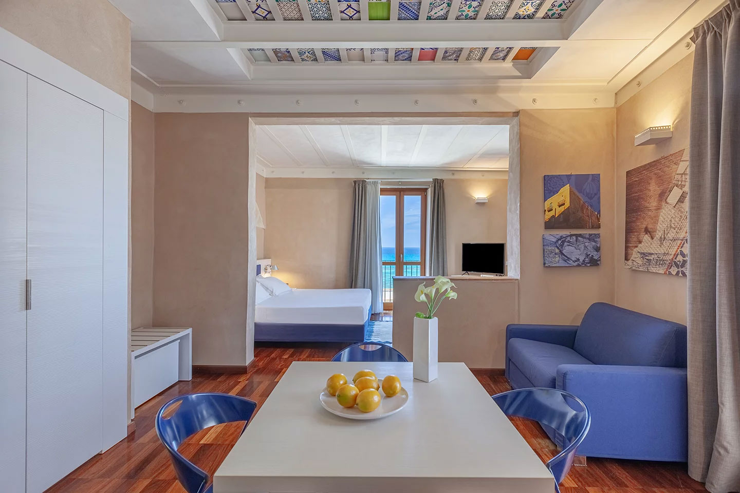 Monolocale Junior Suite vista mare parziale 